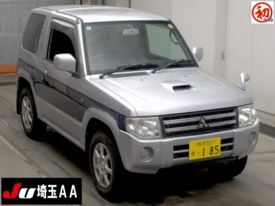 Mitsubishi PAJERO MINI