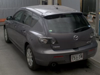 Mazda AXELA  с аукциона в Японии