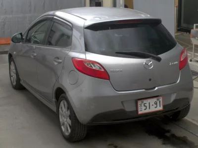 Mazda DEMIO