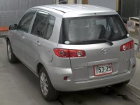 Mazda DEMIO лот № 17010 оценка 3.5  с аукциона в Японии 1