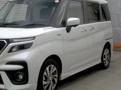Suzuki SOLIO  с аукциона в Японии