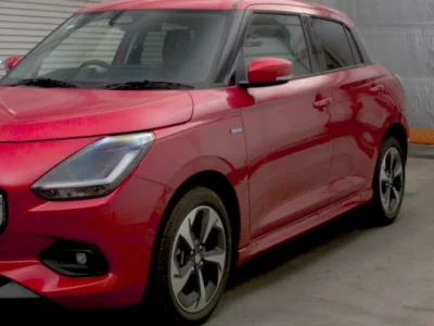 Suzuki SWIFT  с аукциона в Японии