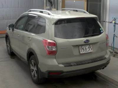 Subaru FORESTER
