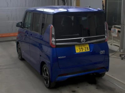 Nissan ROOX