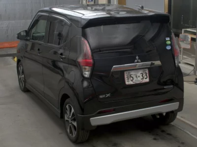 Mitsubishi EK X