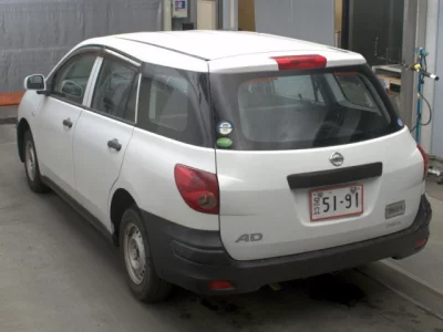 Nissan AD