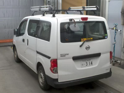Nissan NV200