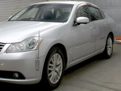 Nissan FUGA  с аукциона в Японии