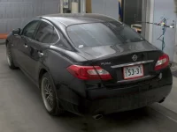 Nissan FUGA лот № 17101 оценка 3.5  с аукциона в Японии 1