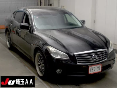 Nissan FUGA  с аукциона в Японии