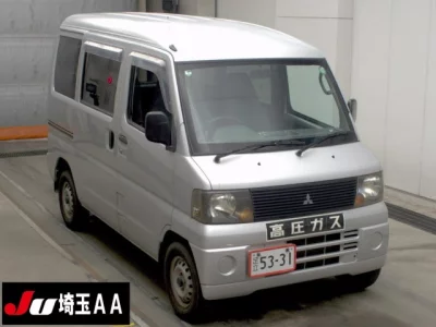 Mitsubishi MINICAB VAN