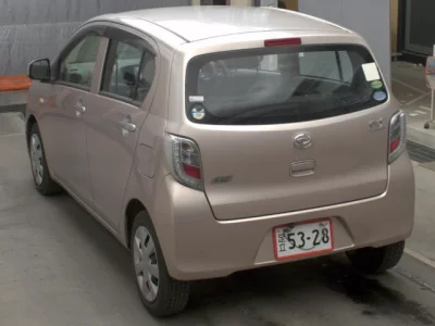 Daihatsu MIRA E S