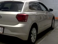 Volkswagen POLO лот № 3065 оценка 4  с аукциона в Японии 4
