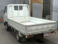 Toyota HIACE TRUCK лот № 3123 оценка 3.5  с аукциона в Японии 1