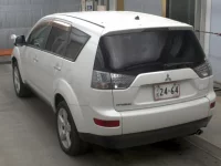 Mitsubishi OUTLANDER лот № 3171 оценка 3.5  с аукциона в Японии 1
