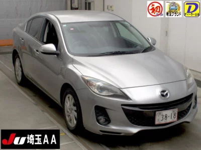 Mazda AXELA  с аукциона в Японии