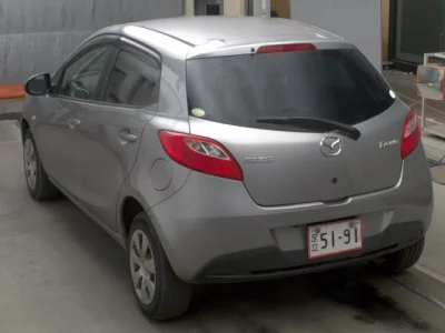 Mazda DEMIO