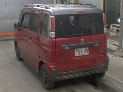 Suzuki SPACIA GEAR  с аукциона в Японии