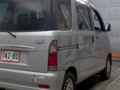 Daihatsu Atrai Wagon  с аукциона в Японии