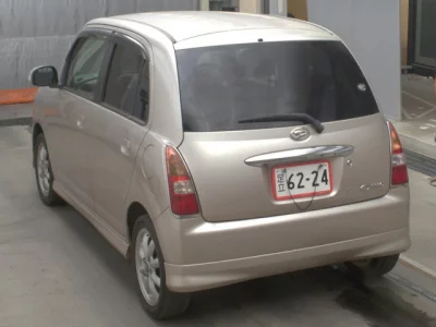 Daihatsu MIRA
