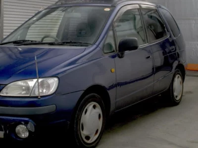 Toyota COROLLA SPACIO  с аукциона в Японии