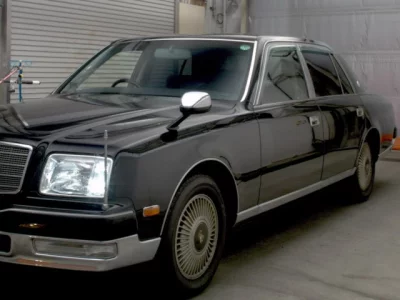 Toyota CENTURY