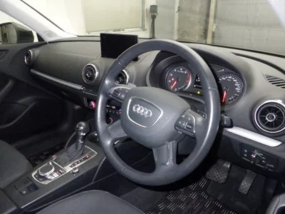Audi A3  с аукциона в Японии