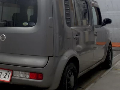 Nissan CUBECUBIC  с аукциона в Японии