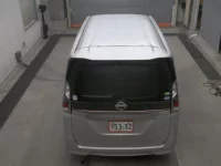 Nissan SERENA лот № 6111 оценка 3.5  с аукциона в Японии 6