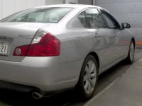 Nissan FUGA лот № 10118 оценка 3.5  с аукциона в Японии 4