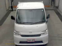 Mazda BONGO лот № 6165 оценка 3.5  с аукциона в Японии 5