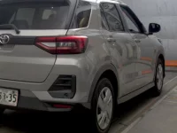 Toyota RAIZE лот № 6186 оценка 4  с аукциона в Японии 4