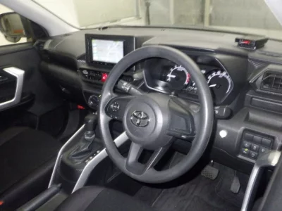 Toyota RAIZE  с аукциона в Японии