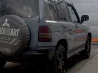 Mitsubishi PAJERO IO лот № 3232 оценка 4  с аукциона в Японии 4
