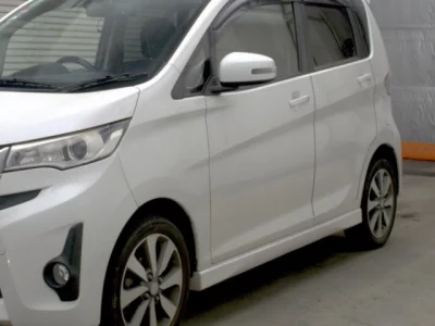 Mitsubishi EK CUSTOM  с аукциона в Японии