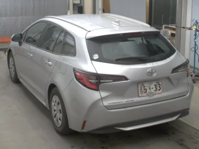 Toyota COROLLA TOURING  с аукциона в Японии