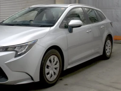 Toyota COROLLA TOURING  с аукциона в Японии