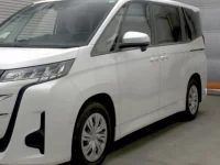 Toyota NOAH лот № 6238 оценка R  с аукциона в Японии 3