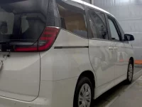Toyota NOAH лот № 6238 оценка R  с аукциона в Японии 4