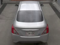 Nissan TIIDA LATIO лот № 17198 оценка 3.5  с аукциона в Японии 5