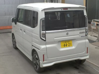 Suzuki SPACIA  с аукциона в Японии