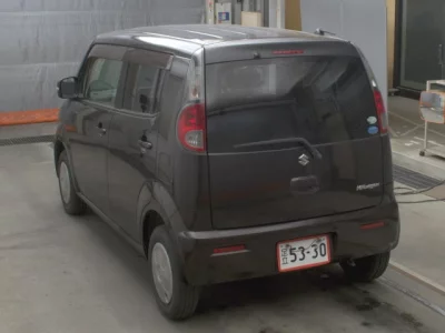 Suzuki MRWAGON