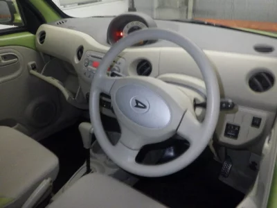 Daihatsu Esse  с аукциона в Японии