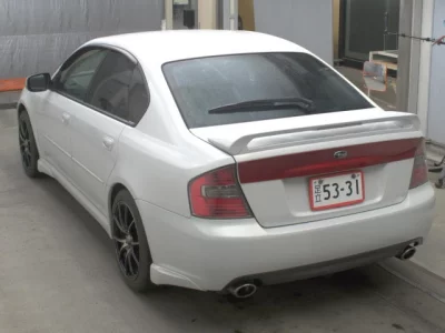Subaru LEGACY B4
