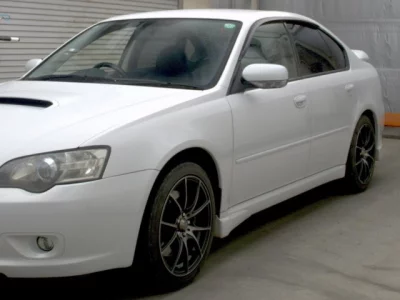 Subaru LEGACY B4