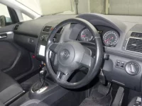 Volkswagen GOLF TOURAN лот № 2244 оценка 3.5  с аукциона в Японии 2