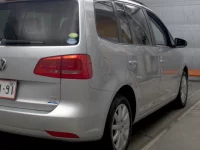 Volkswagen GOLF TOURAN лот № 2244 оценка 3.5  с аукциона в Японии 4