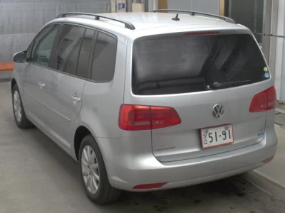 Volkswagen GOLF TOURAN