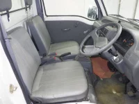 Subaru SAMBAR лот № 1303 оценка 3.5  с аукциона в Японии 5