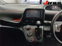 Toyota SIENTA лот № 3007 оценка R  с аукциона в Японии 6